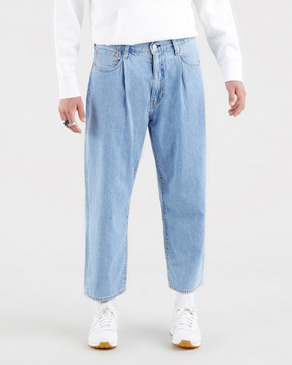 Levi's® Stay Loose Pleated Crop Jeans